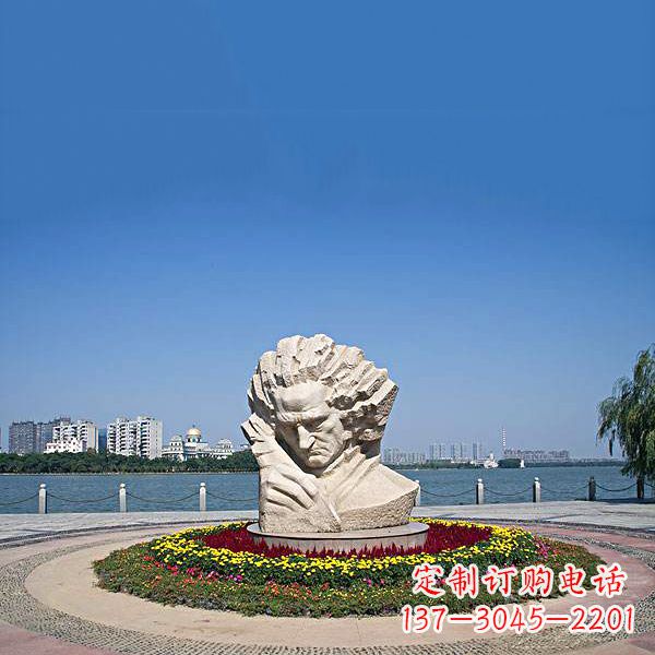 兰州维也纳古典乐派代表人物世界知名音乐家贝多芬石雕景区景观雕像