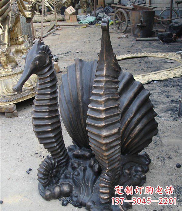 兰州小区动物海马铜雕