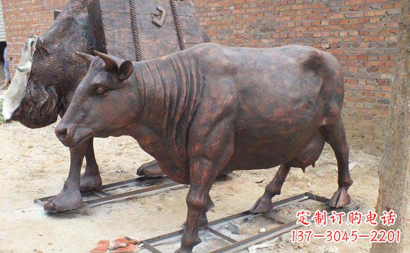 兰州铸铜奶牛公园动物铜雕