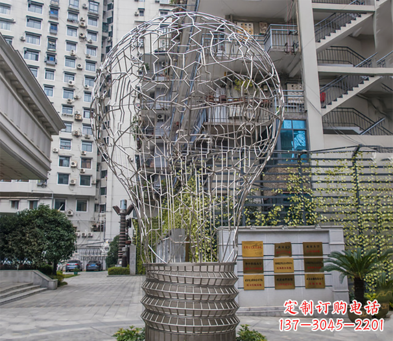 兰州不锈钢灯泡雕塑