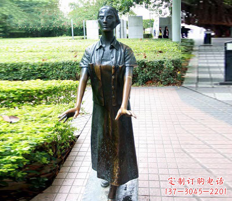 兰州走路的盲人女孩铜雕 